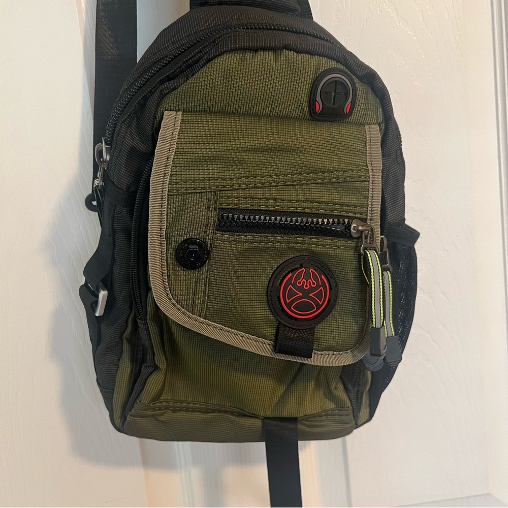 Olive Green Tactical Men's Bag - Picture 2 of 9